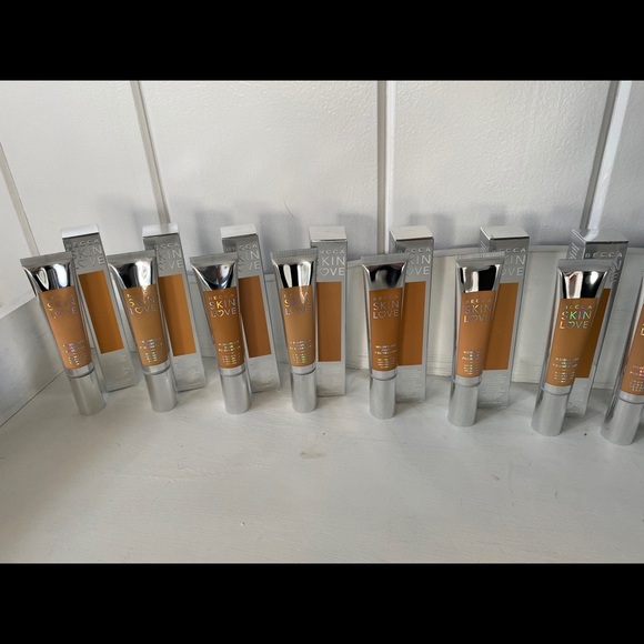 🆕Fawn BECCA Skin Love Foundation - Picture 6 of 6